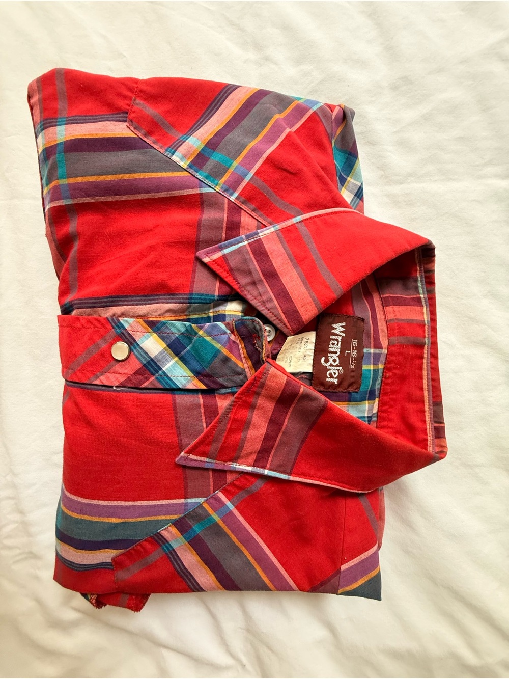 Wrangler Red Plaid Shirt with Blue Accents snap button large vintage